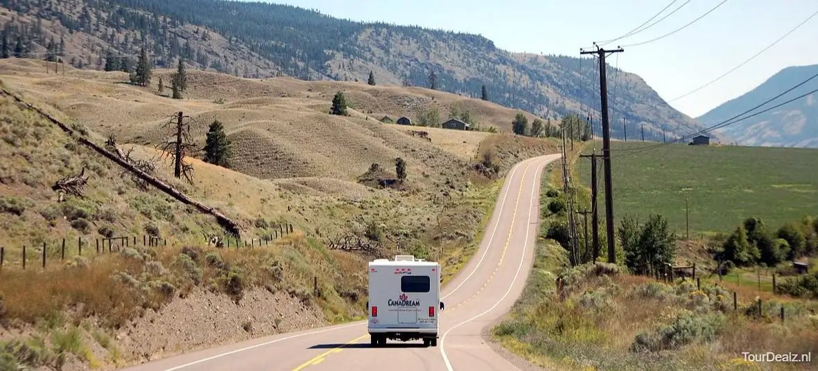 Goedkope rondreis door Canada met huurauto of camper