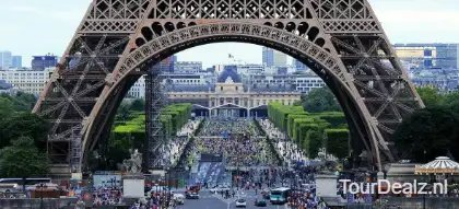 Eiffel tower 4416700 1280